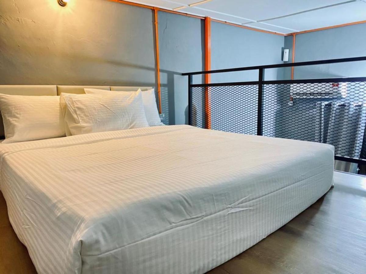 Ardour Lodge "A" Wing Tanjung Bungah  Esterno foto