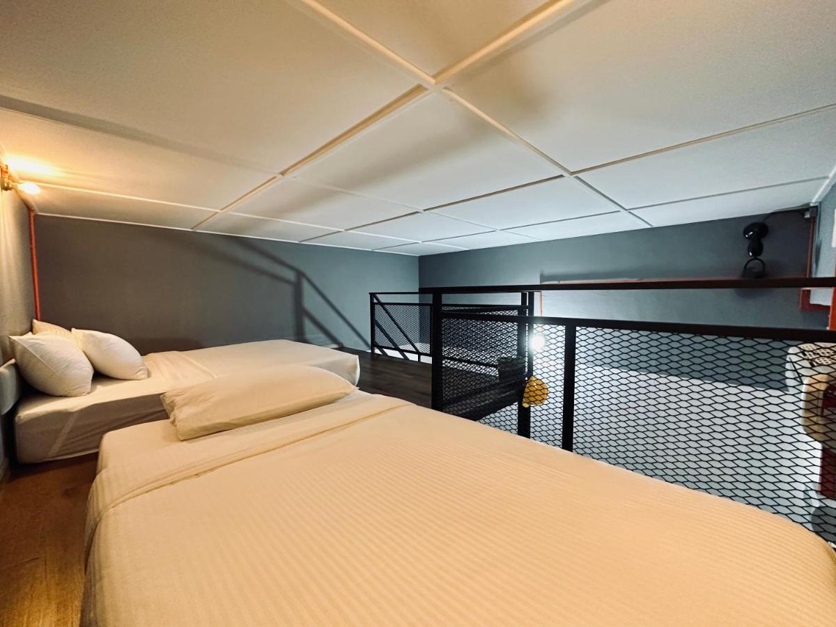 Ardour Lodge "A" Wing Tanjung Bungah  Esterno foto