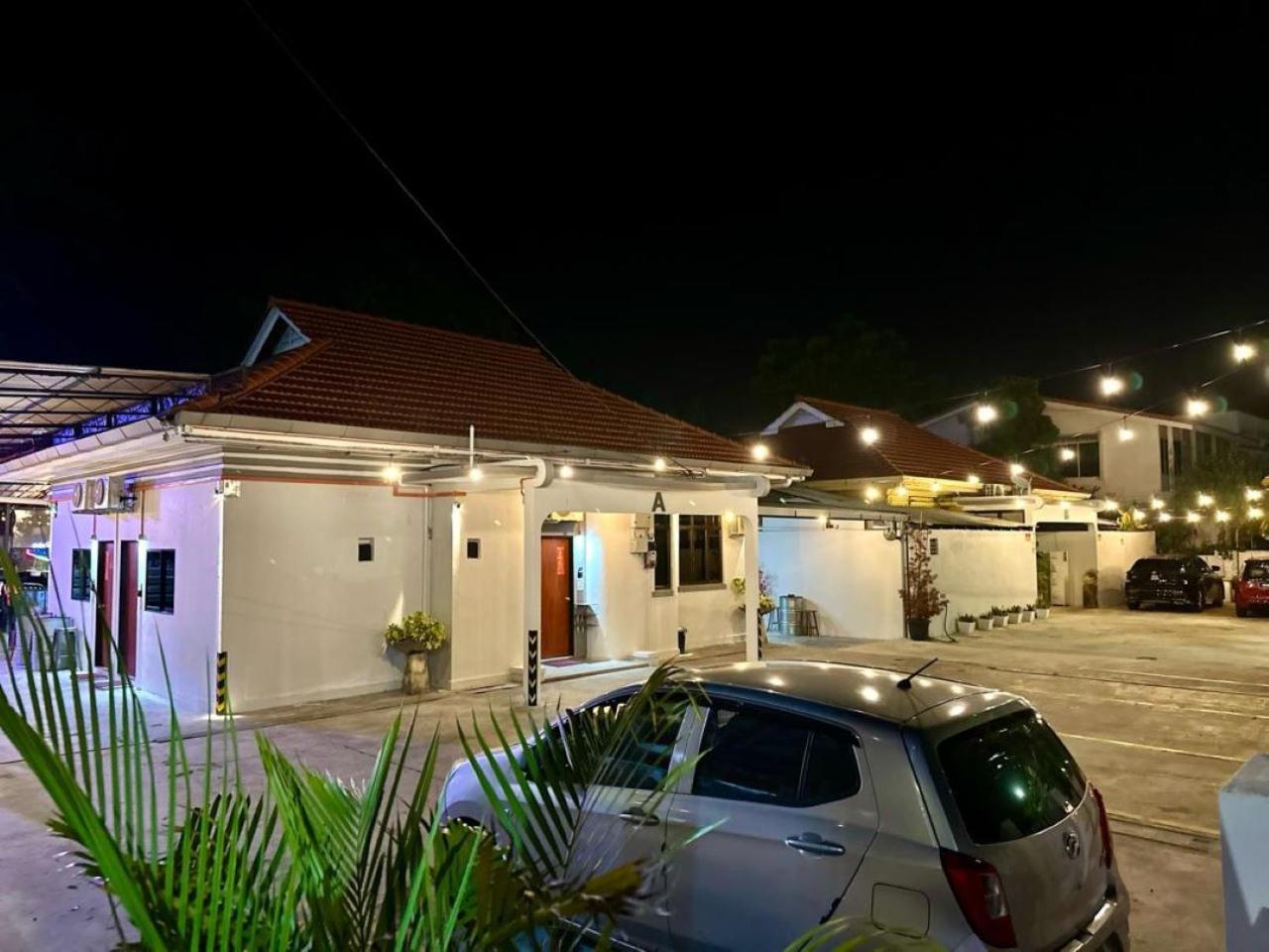 Ardour Lodge "A" Wing Tanjung Bungah  Esterno foto